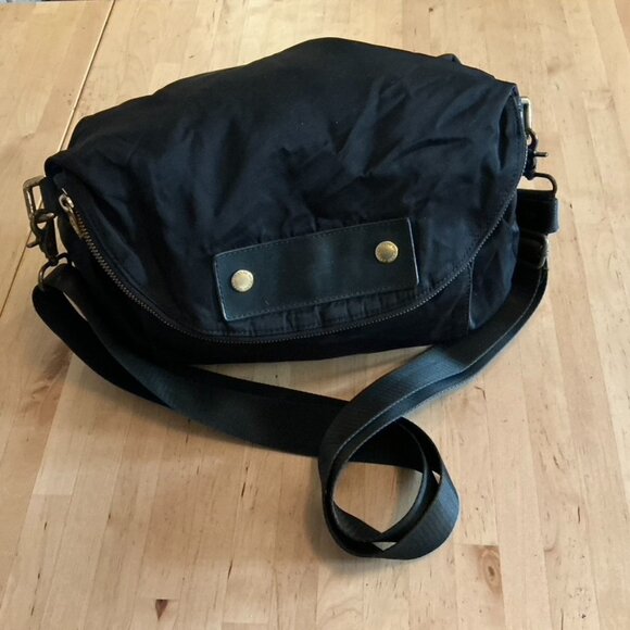 Marc Jacobs "Preppy Natasha" Crossbody Bag - Picture 2 of 5